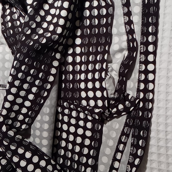 Zac & Rachel Golf/Tennis Skort Black/White Circles Size 16 Petite - Picture 7 of 11